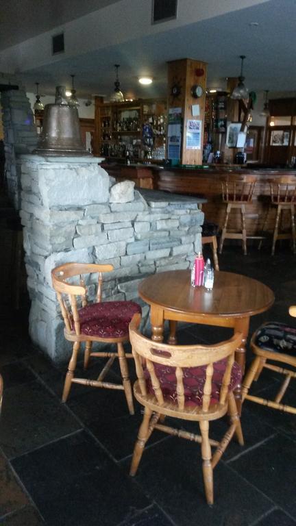 Ostan Oilean Acla Hotel Achill Sound Buitenkant foto